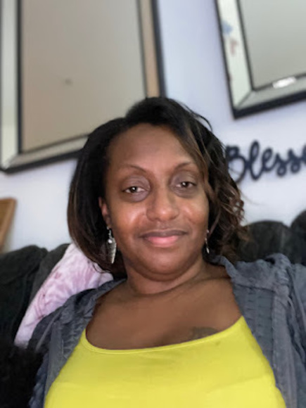 Meet your Posher, Shelita - Picture 2 of 2